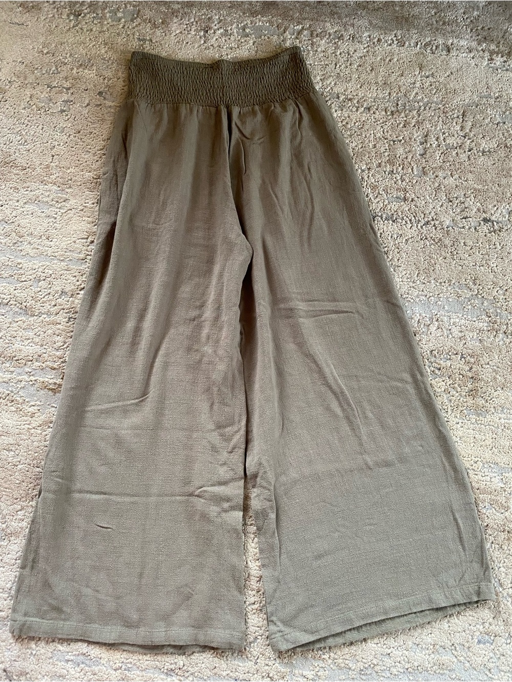 Anrabess Olive Green Wide-Leg Smocked-Waist Linen Pants Cropped Length: Small - Picture 8 of 9